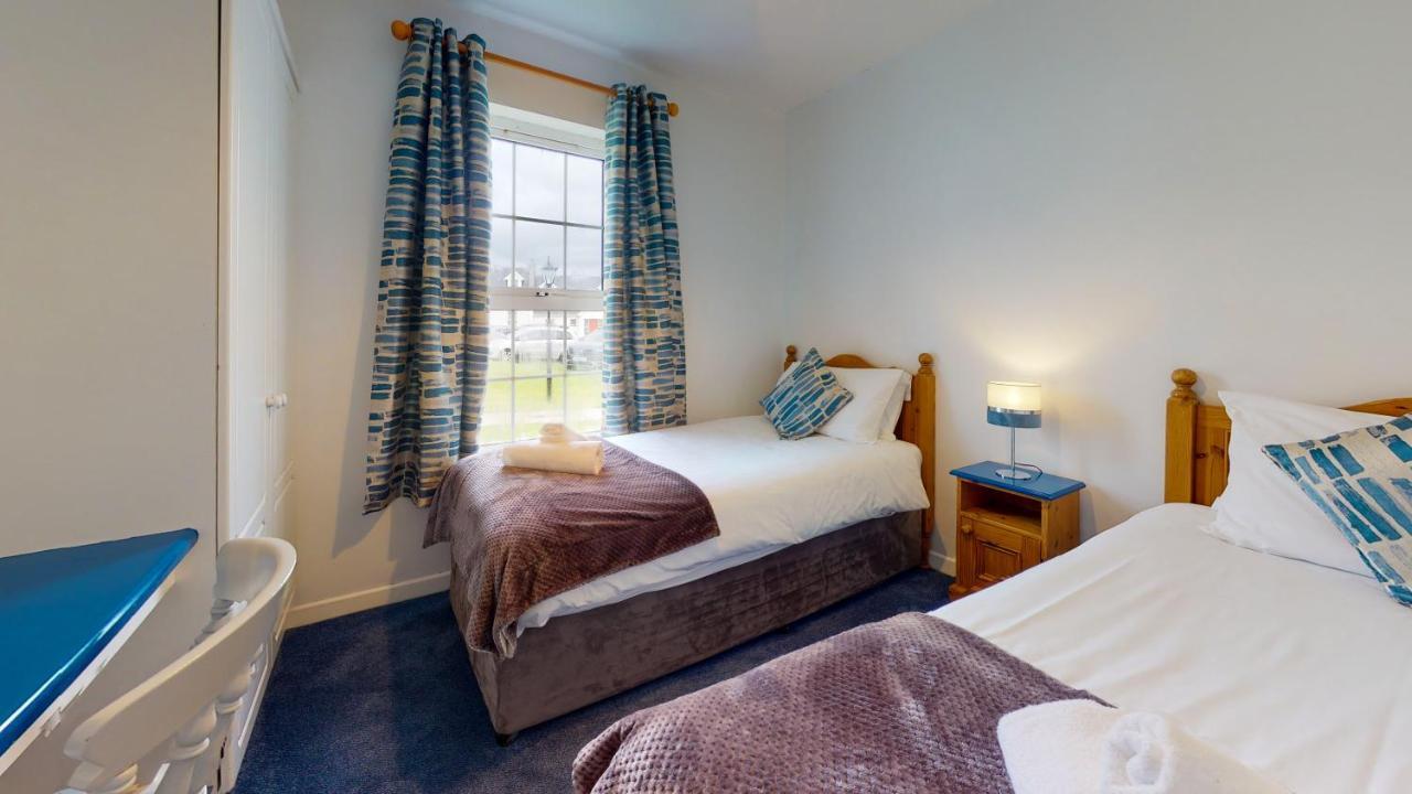 Dingle Harbour Cottages 3 Bed - Sleeps 6 Type A By Trident Holiday Homes Zewnętrze zdjęcie