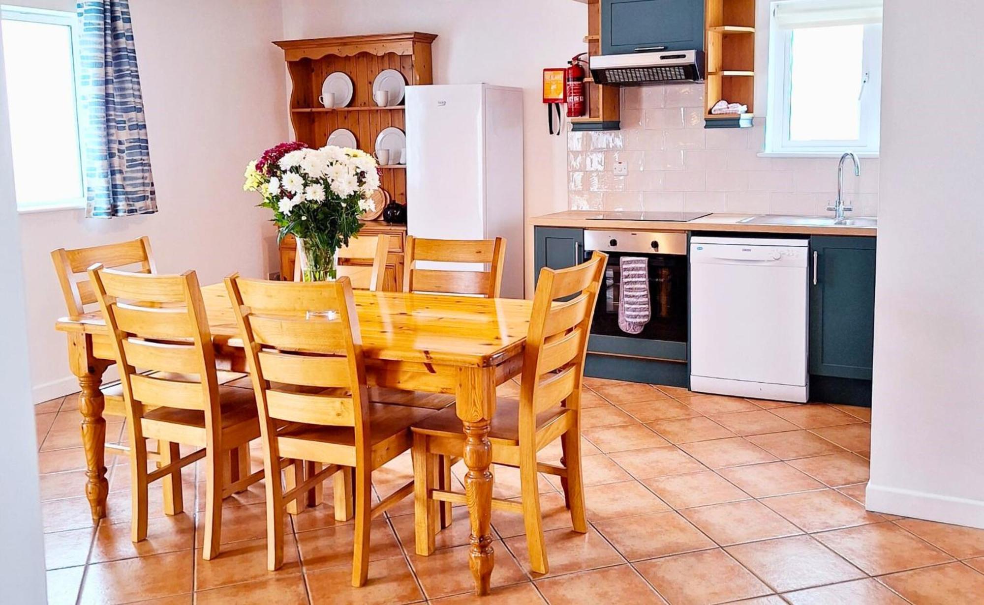 Dingle Harbour Cottages 3 Bed - Sleeps 6 Type A By Trident Holiday Homes Zewnętrze zdjęcie